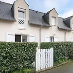 Familiales Dans Cette Maison à *